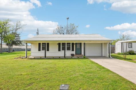 405 Willard Hall Street Leonard TX 75452