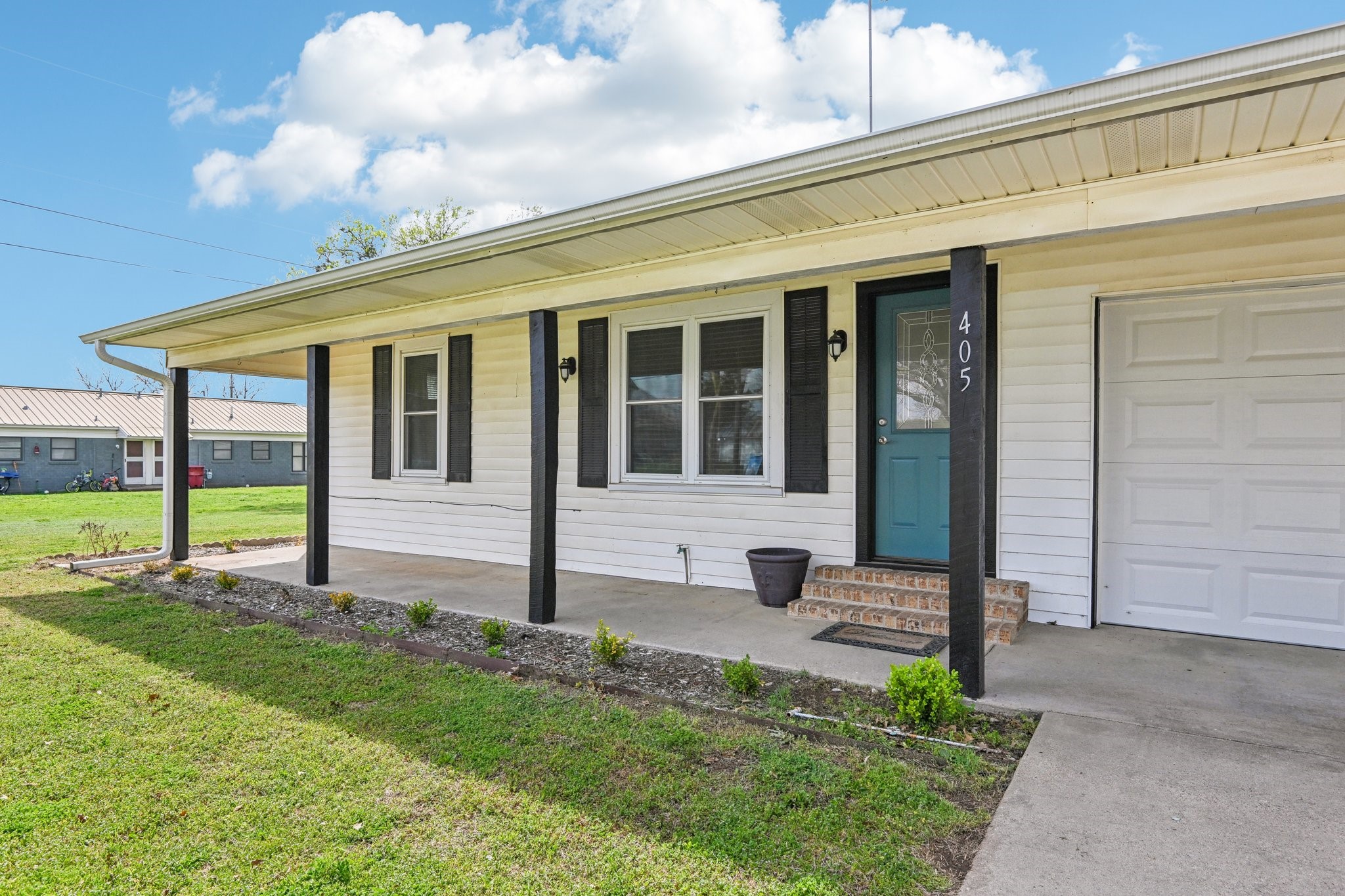 405 Willard Hall Street Leonard TX 75452