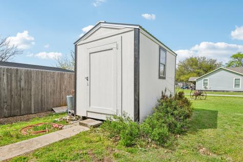 405 Willard Hall Street Leonard TX 75452