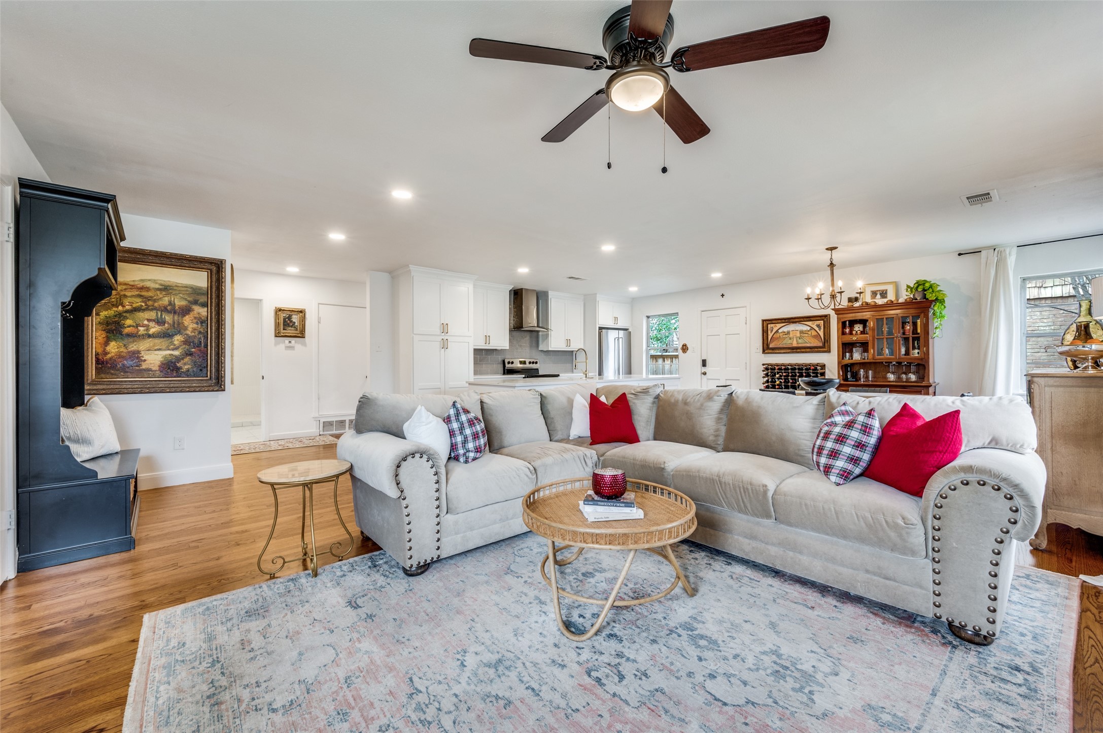 416 Lakeside Drive Irving TX 75062