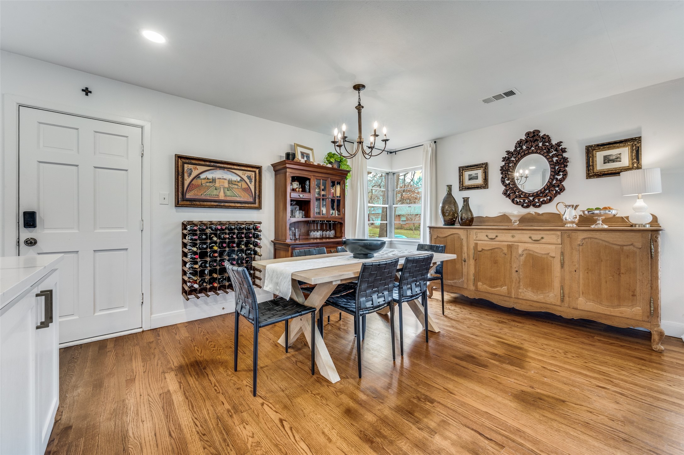 416 Lakeside Drive Irving TX 75062