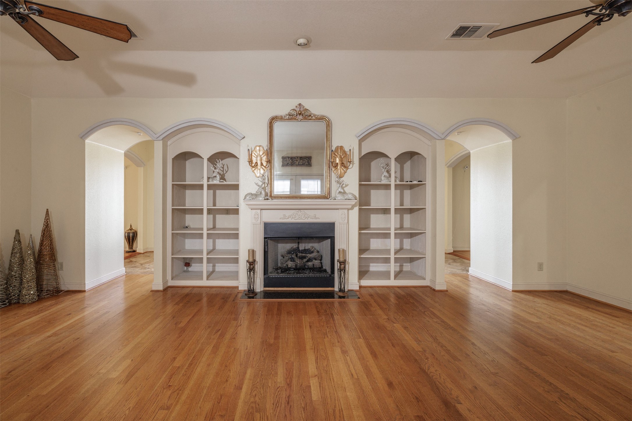 4699 County Road 1600 Alba TX 75410