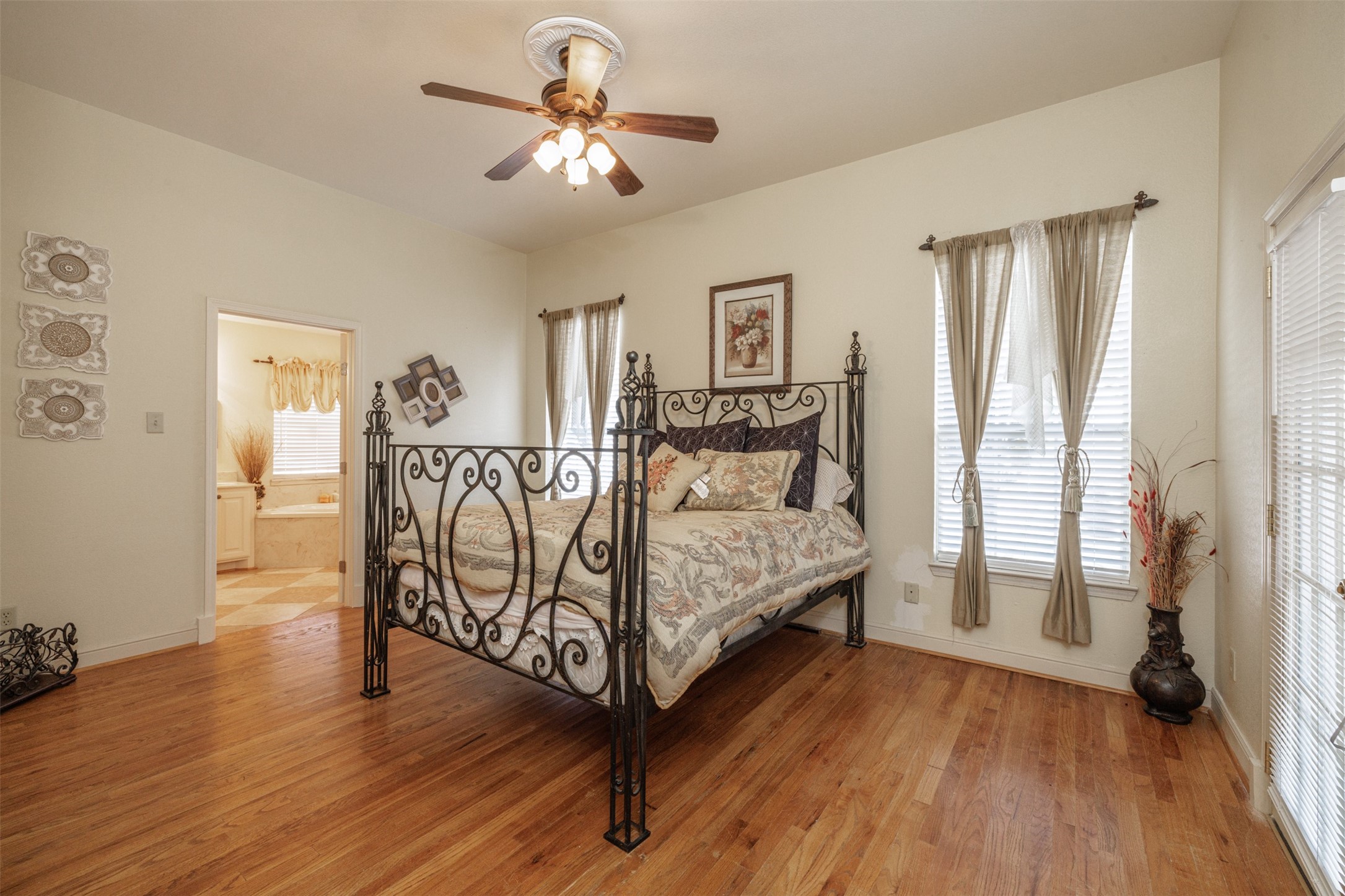 4699 County Road 1600 Alba TX 75410