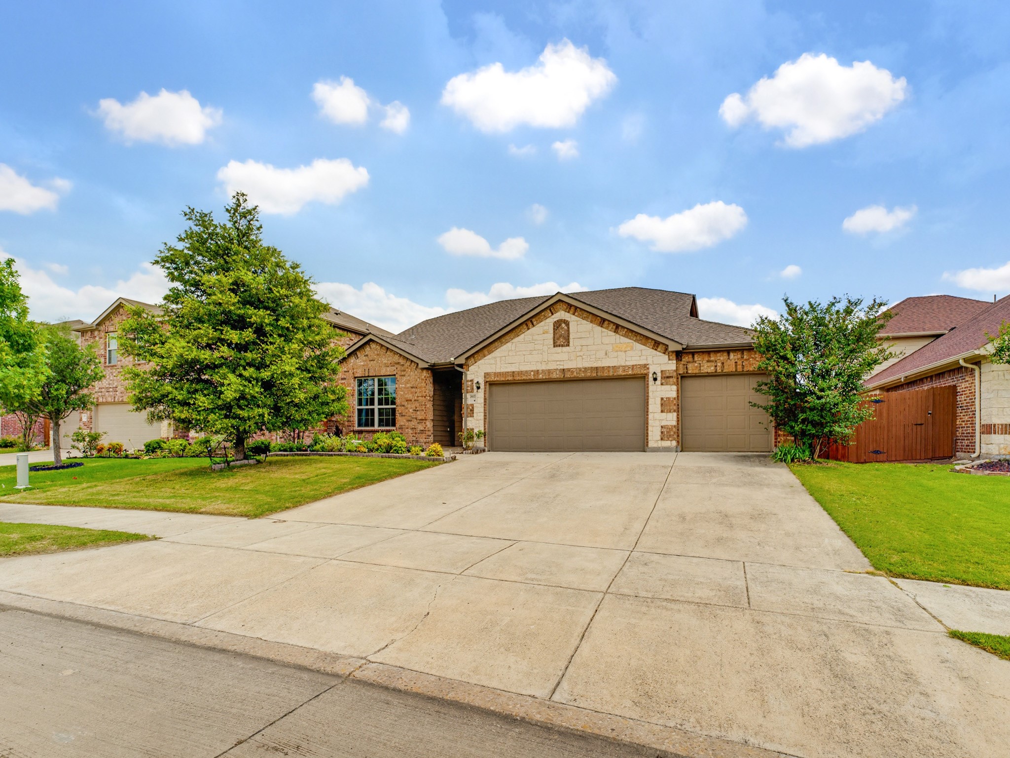 2012 Brenham Drive Forney TX 75126