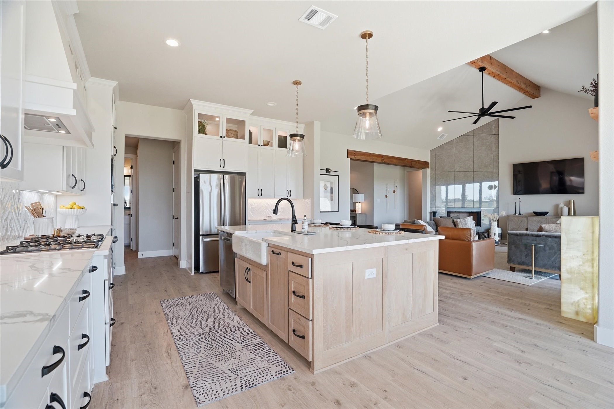 561 Royal Santana Weatherford TX 76087
