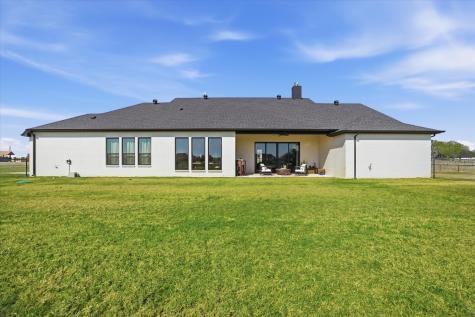 561 Royal Santana Weatherford TX 76087