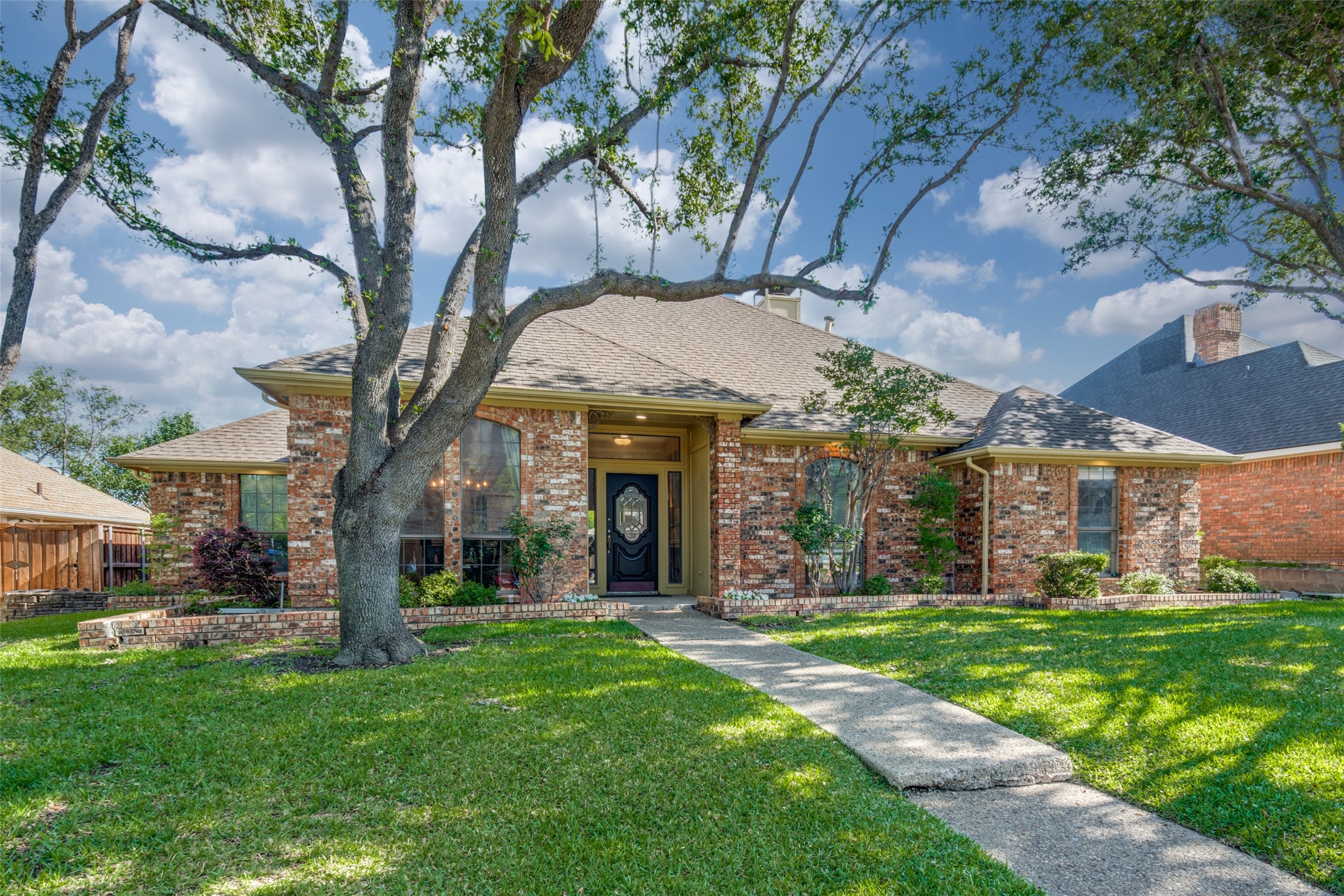 3821 Kelly Boulevard Carrollton TX 75007