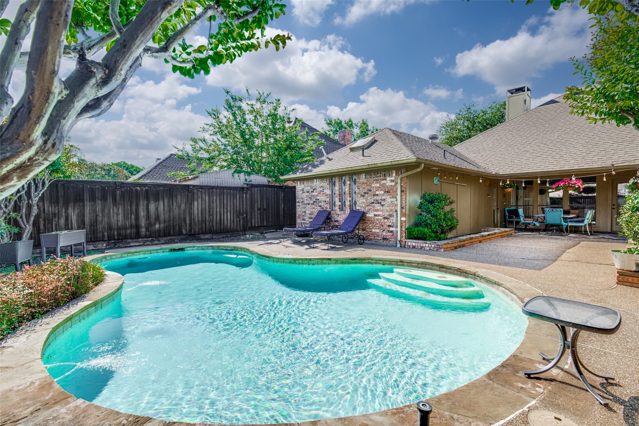 3821 Kelly Boulevard Carrollton TX 75007