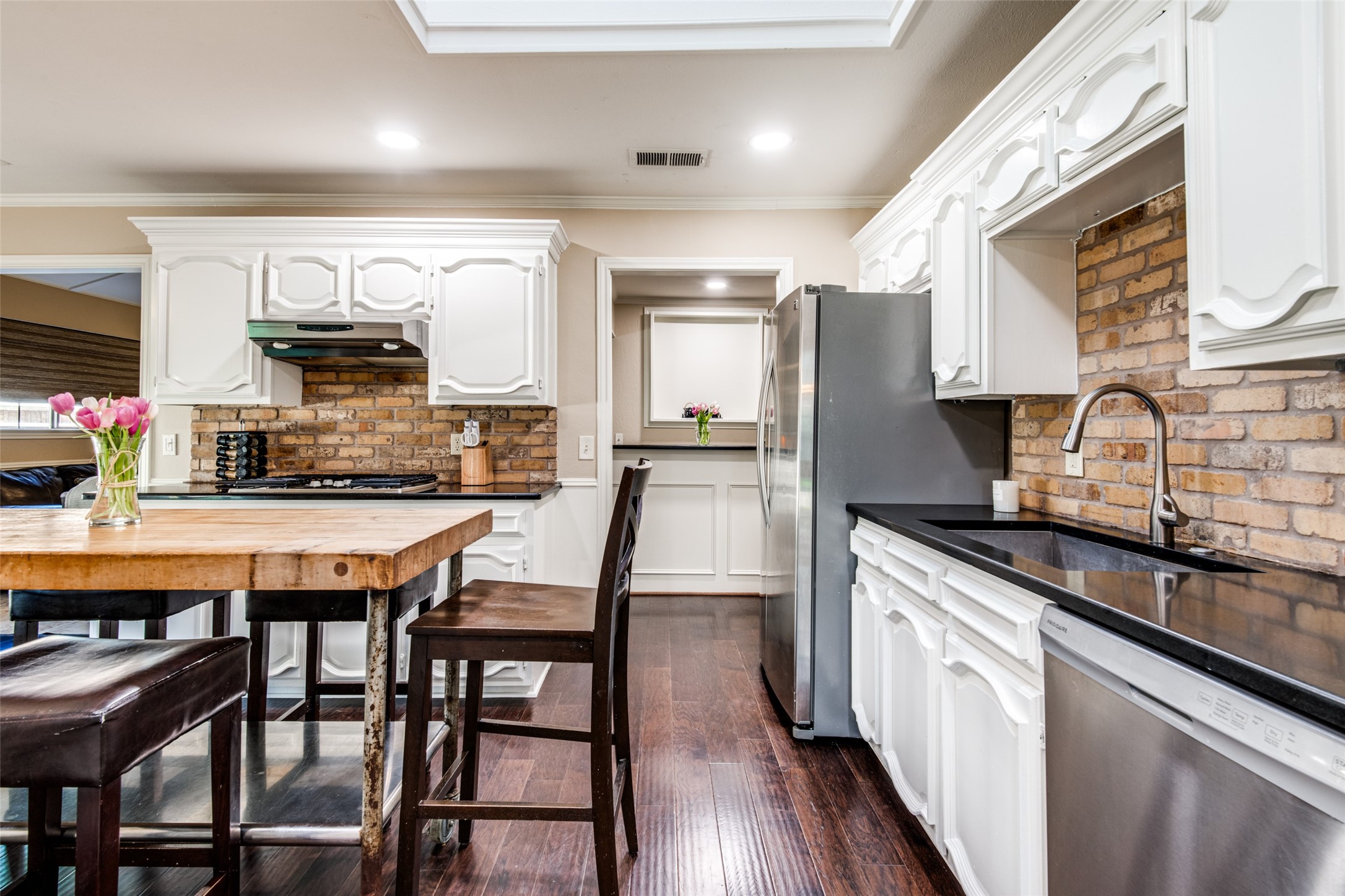 3821 Kelly Boulevard Carrollton TX 75007