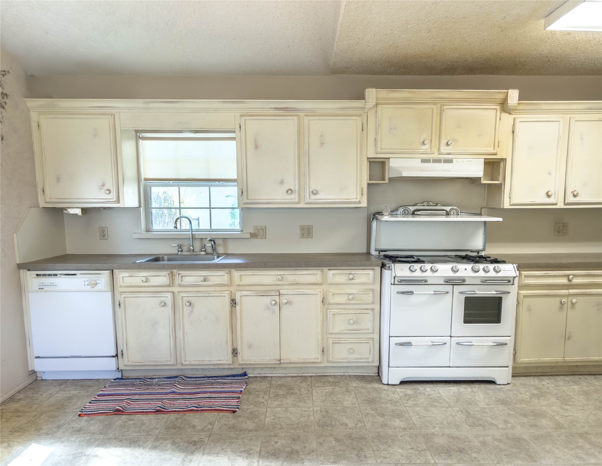 1332 Florea Street Graham TX 76450