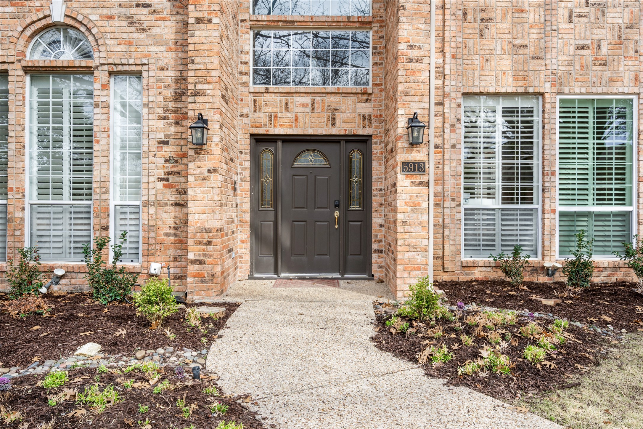 5913 Sandhills Circle Plano TX 75093