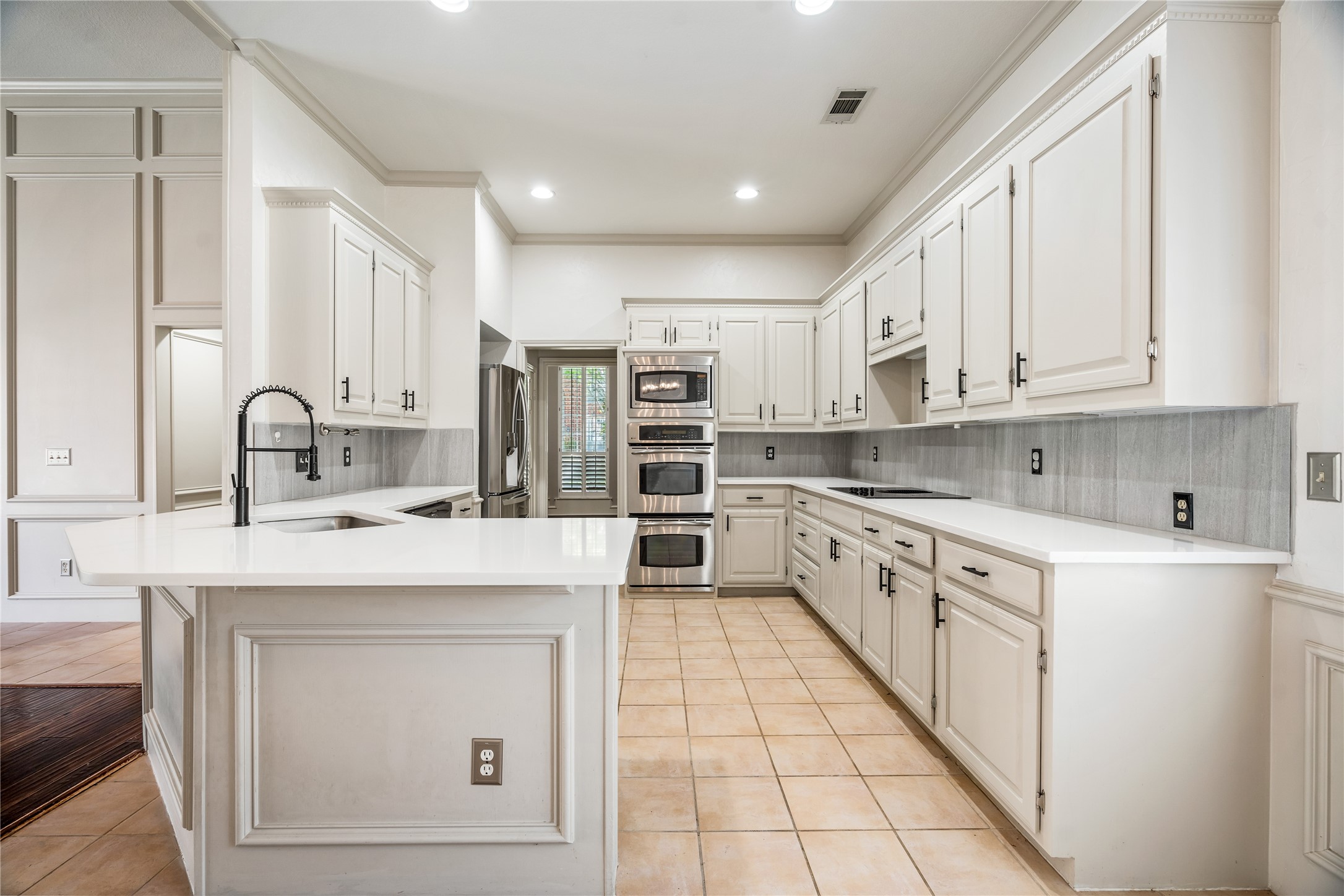 5913 Sandhills Circle Plano TX 75093
