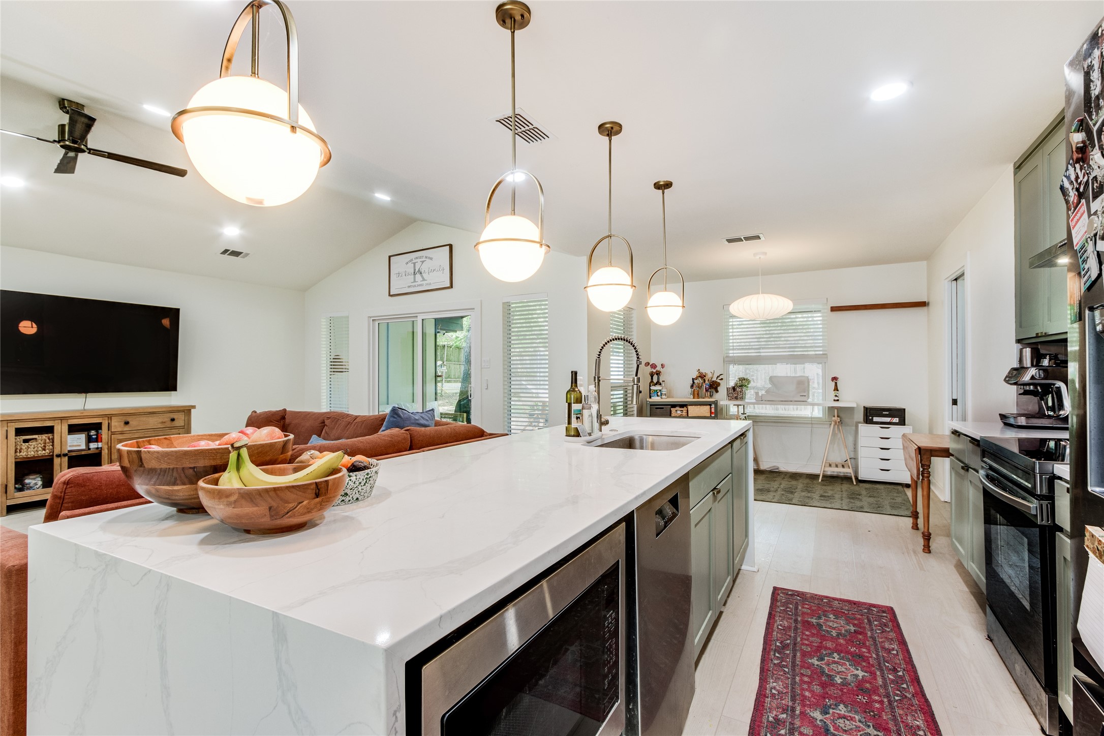 1209 Wade Drive Bedford TX 76022