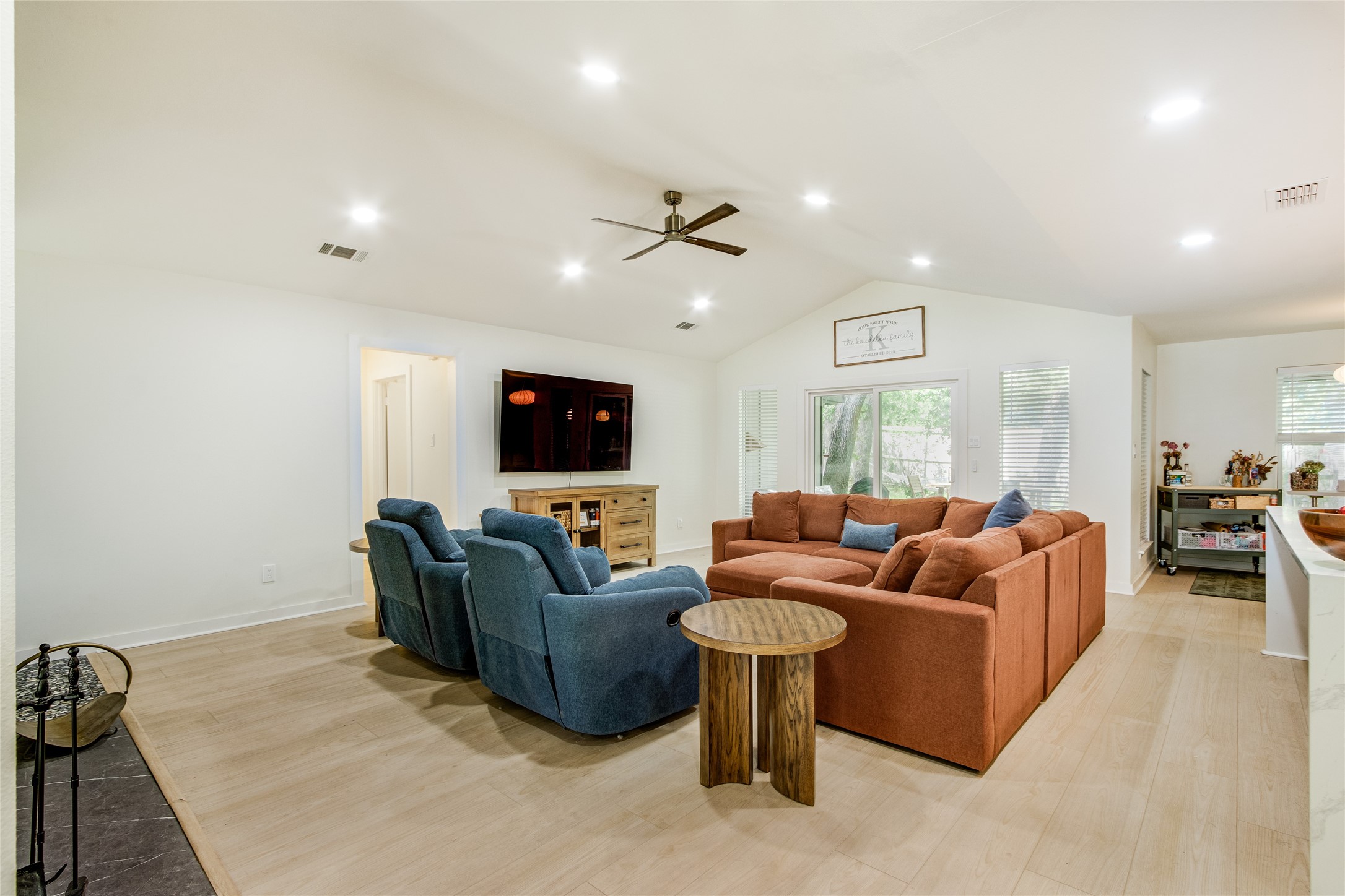 1209 Wade Drive Bedford TX 76022