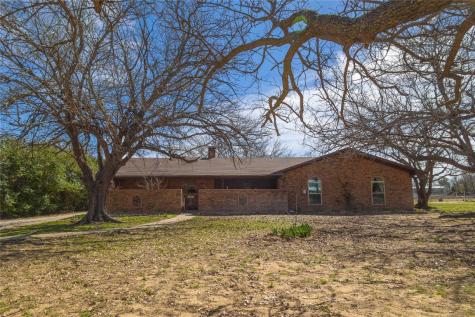 806 N Winkler Street Gorman TX 76454