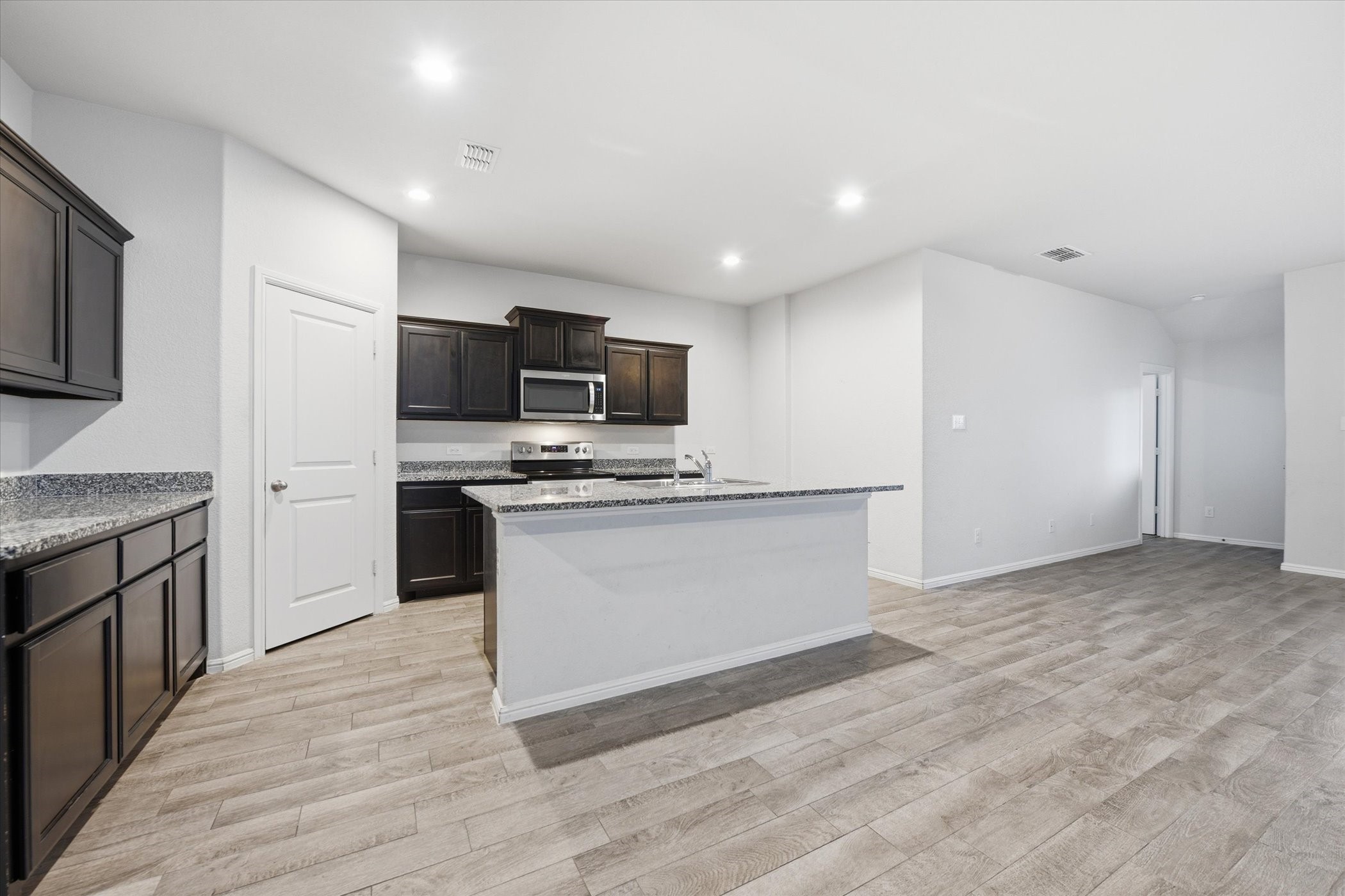 9308 Desertrock Road Fort Worth TX 76131