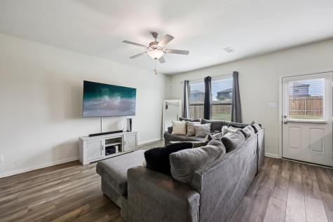 1927 Churchill Downs Drive Seagoville TX 75159