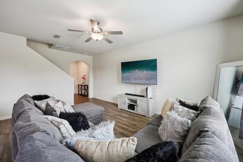 1927 Churchill Downs Drive Seagoville TX 75159