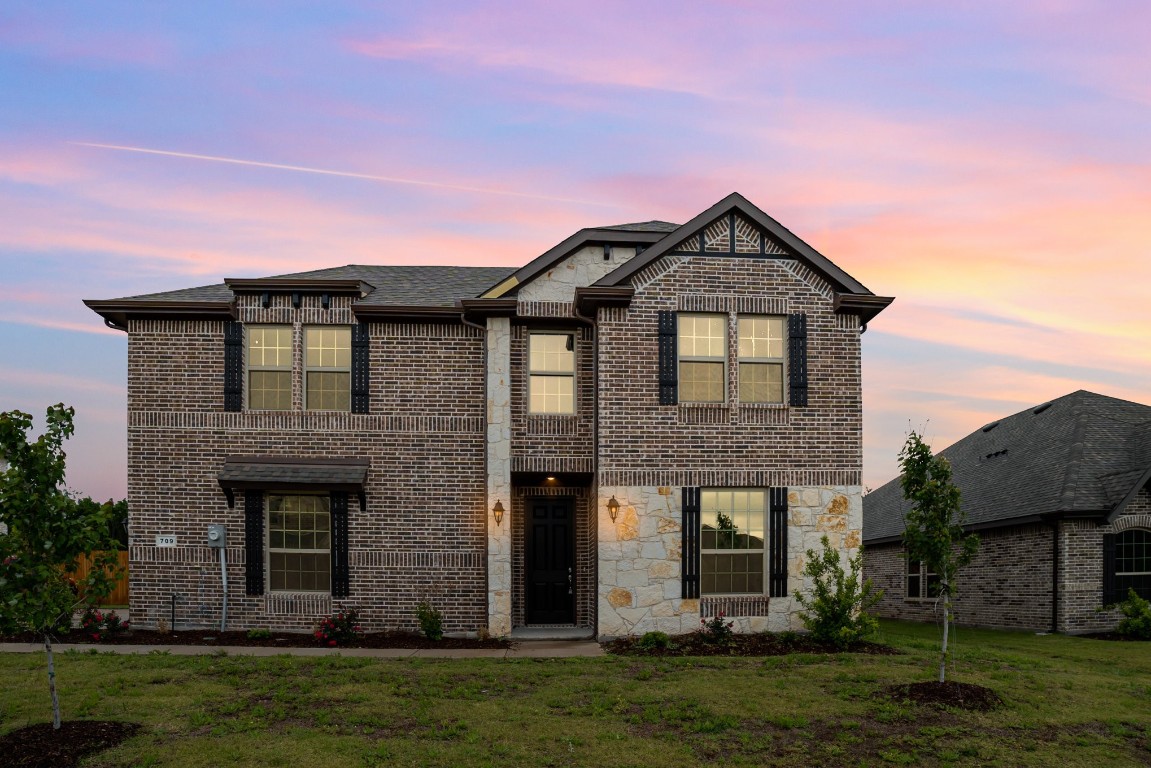 709 Candace Drive Desoto TX 75115