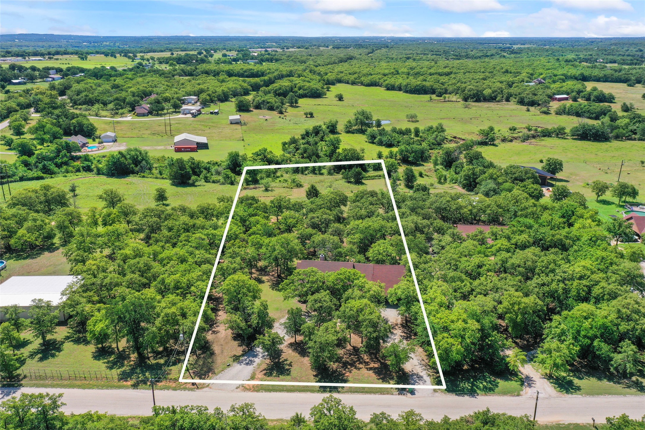 483 County Road 1591 Sunset TX 76270