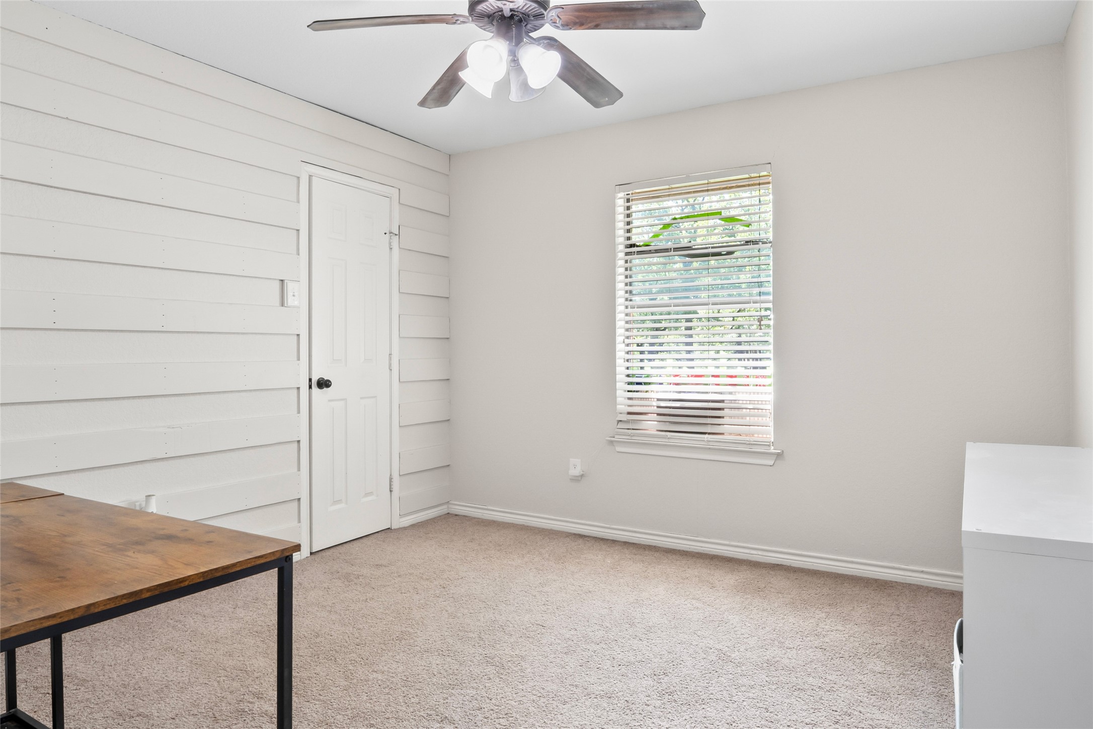 483 County Road 1591 Sunset TX 76270