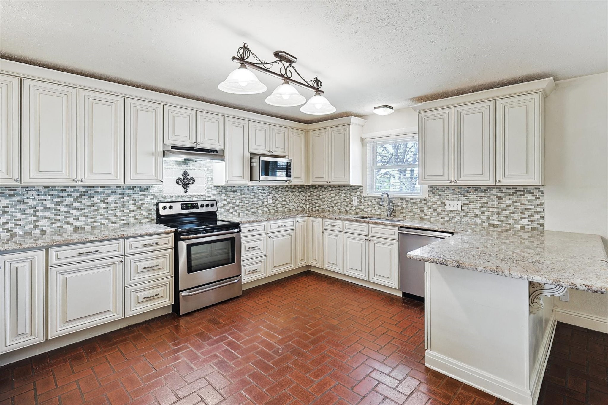1005 Hopkins Drive Denton TX 76205