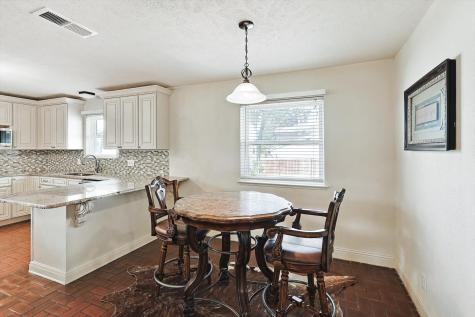 1005 Hopkins Drive Denton TX 76205