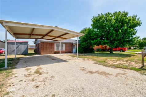 1810 Tonkawa Circle Clyde TX 79510