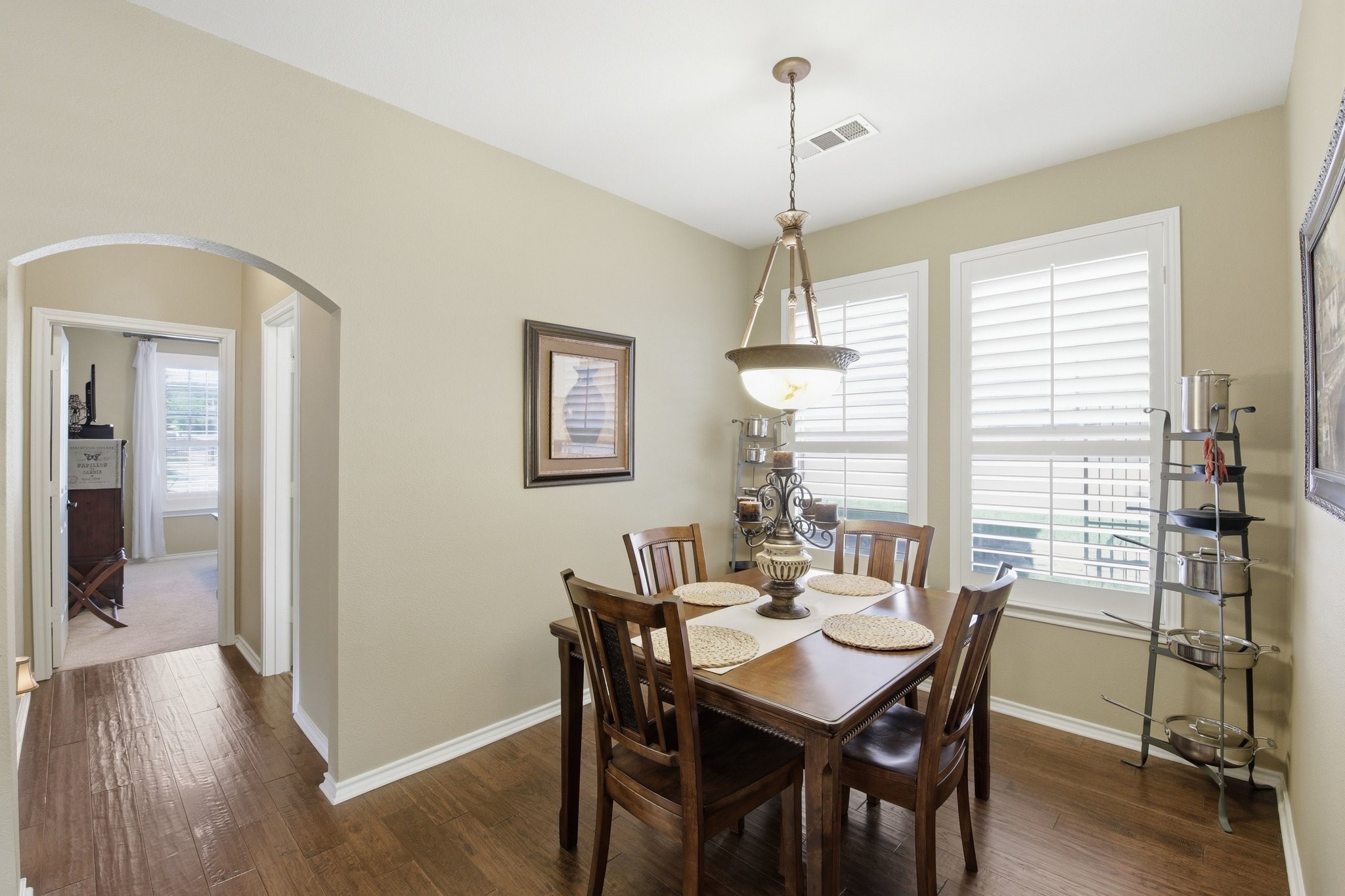1117 Crestview Drive Bedford TX 76021