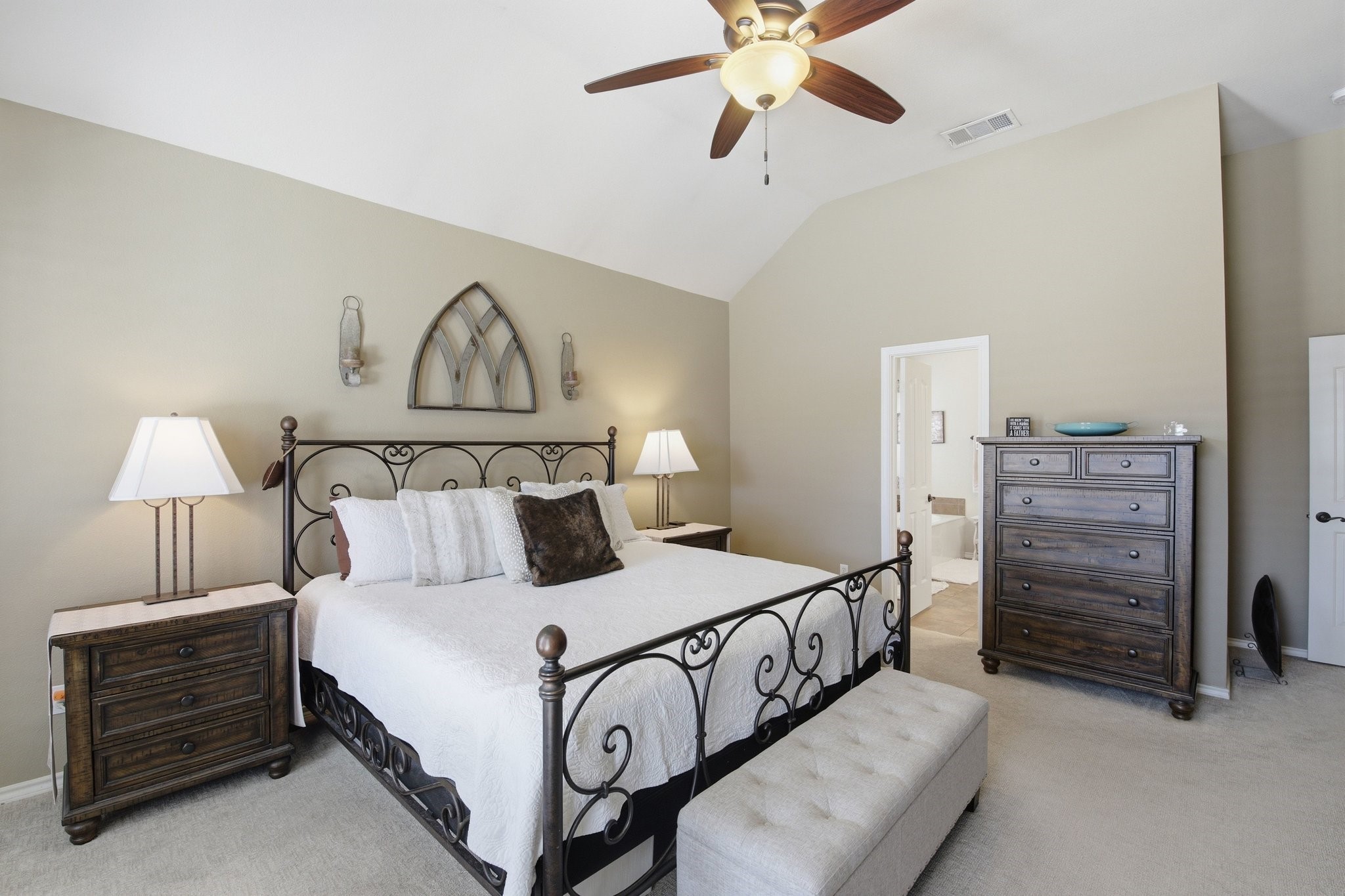 1117 Crestview Drive Bedford TX 76021