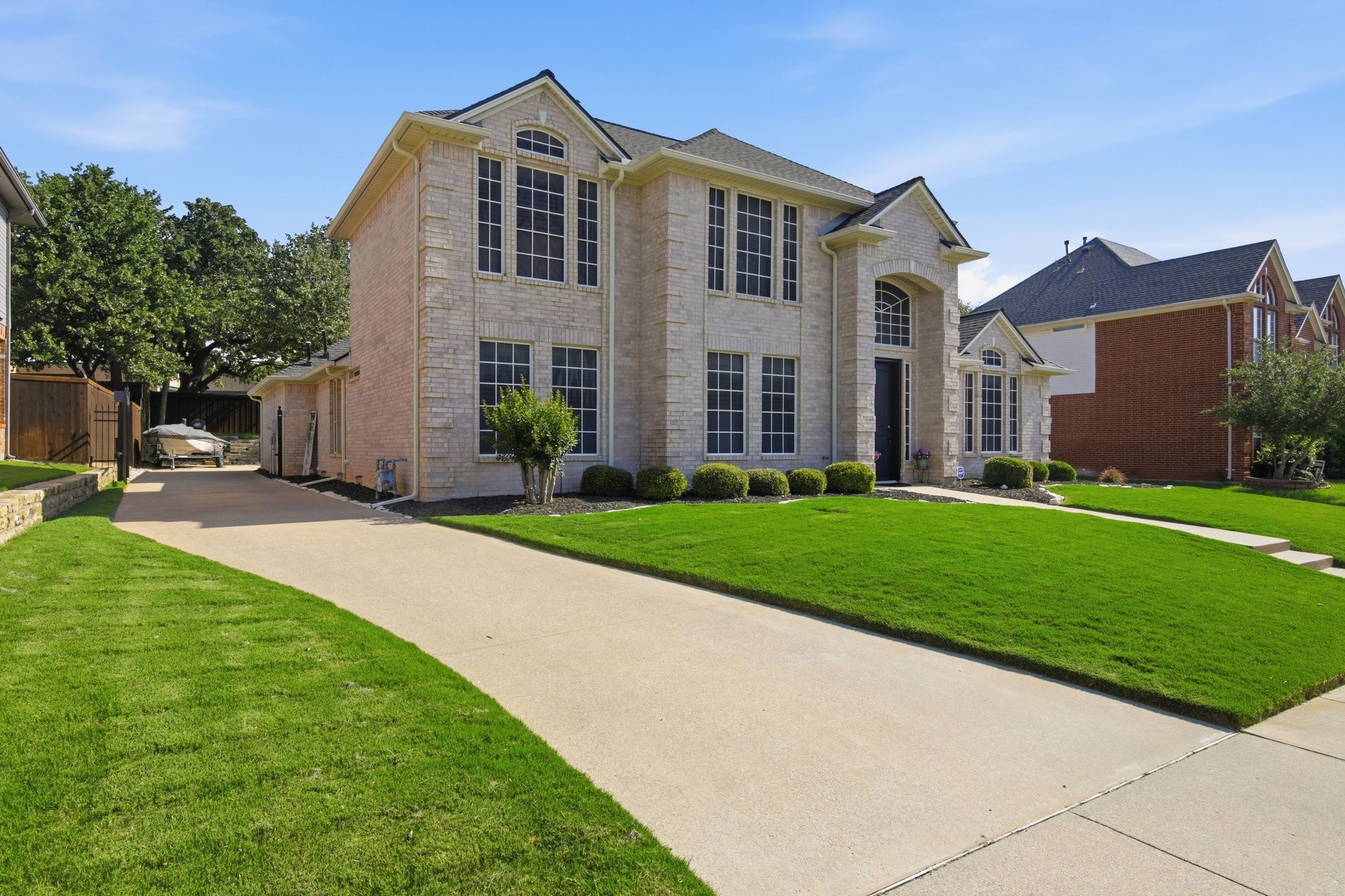 1117 Crestview Drive Bedford TX 76021