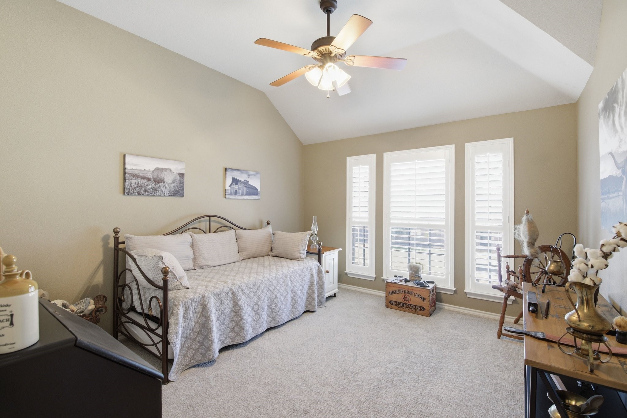 1117 Crestview Drive Bedford TX 76021