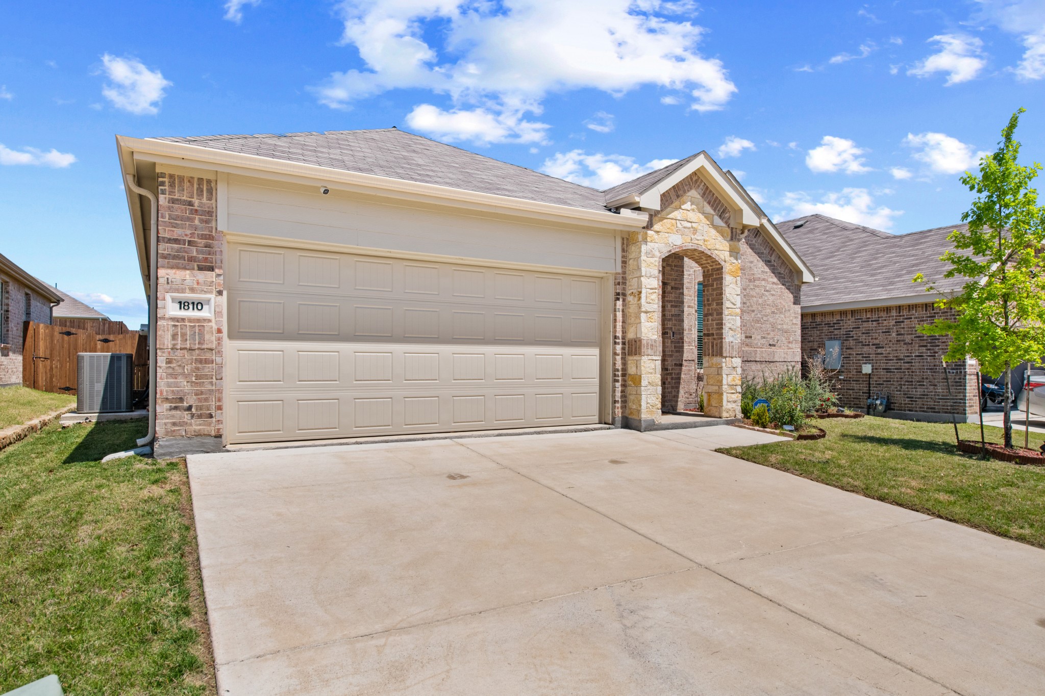 1810 Memorable Moment Drive Crandall TX 75114
