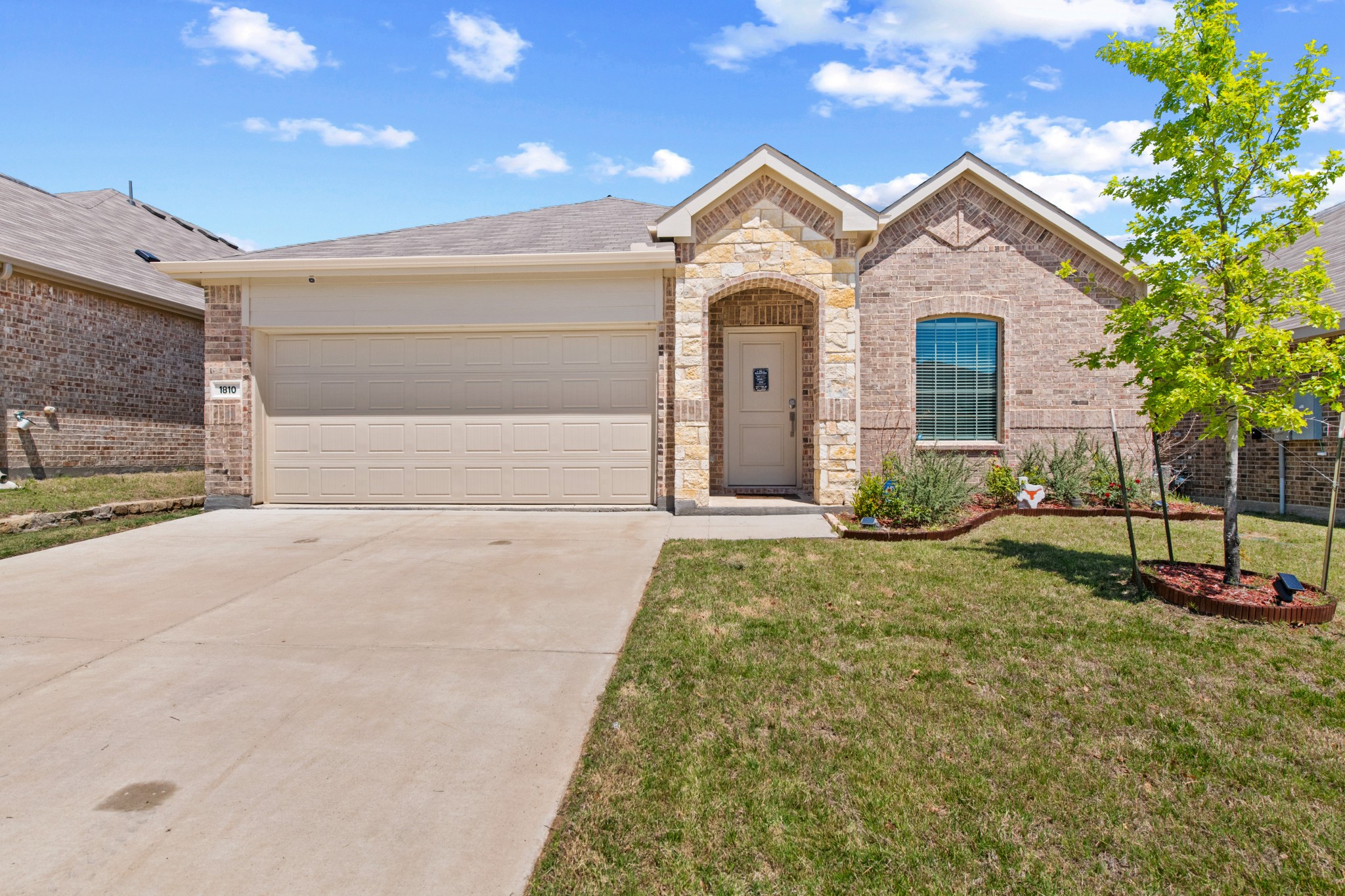 1810 Memorable Moment Drive Crandall TX 75114