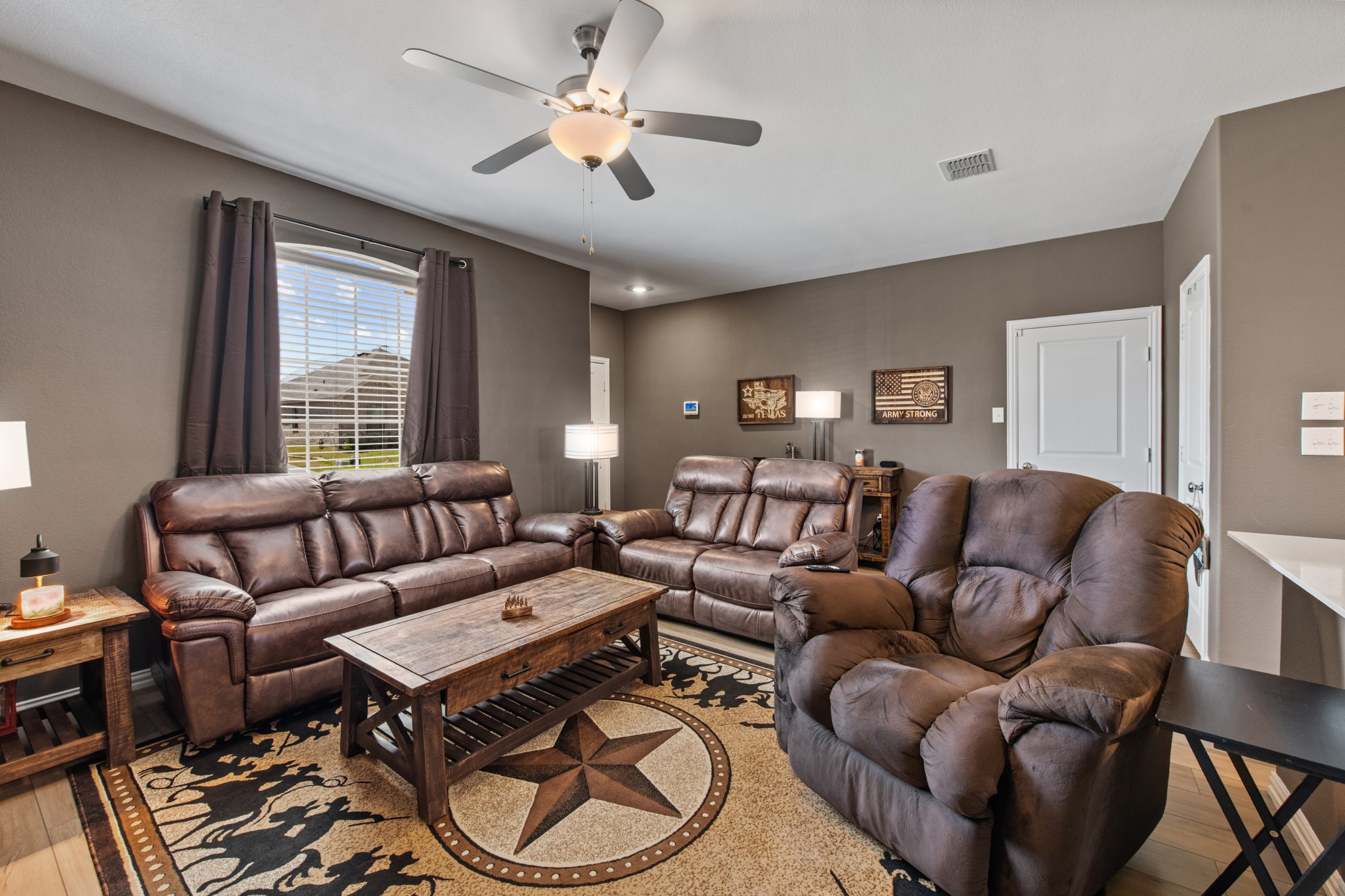 1810 Memorable Moment Drive Crandall TX 75114