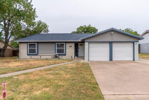 7601 Oak Ridge Drive North Richland Hills TX 76182