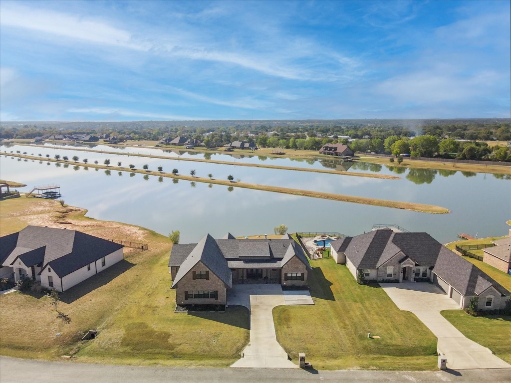 4016 Upper Lake Circle Granbury TX 76049