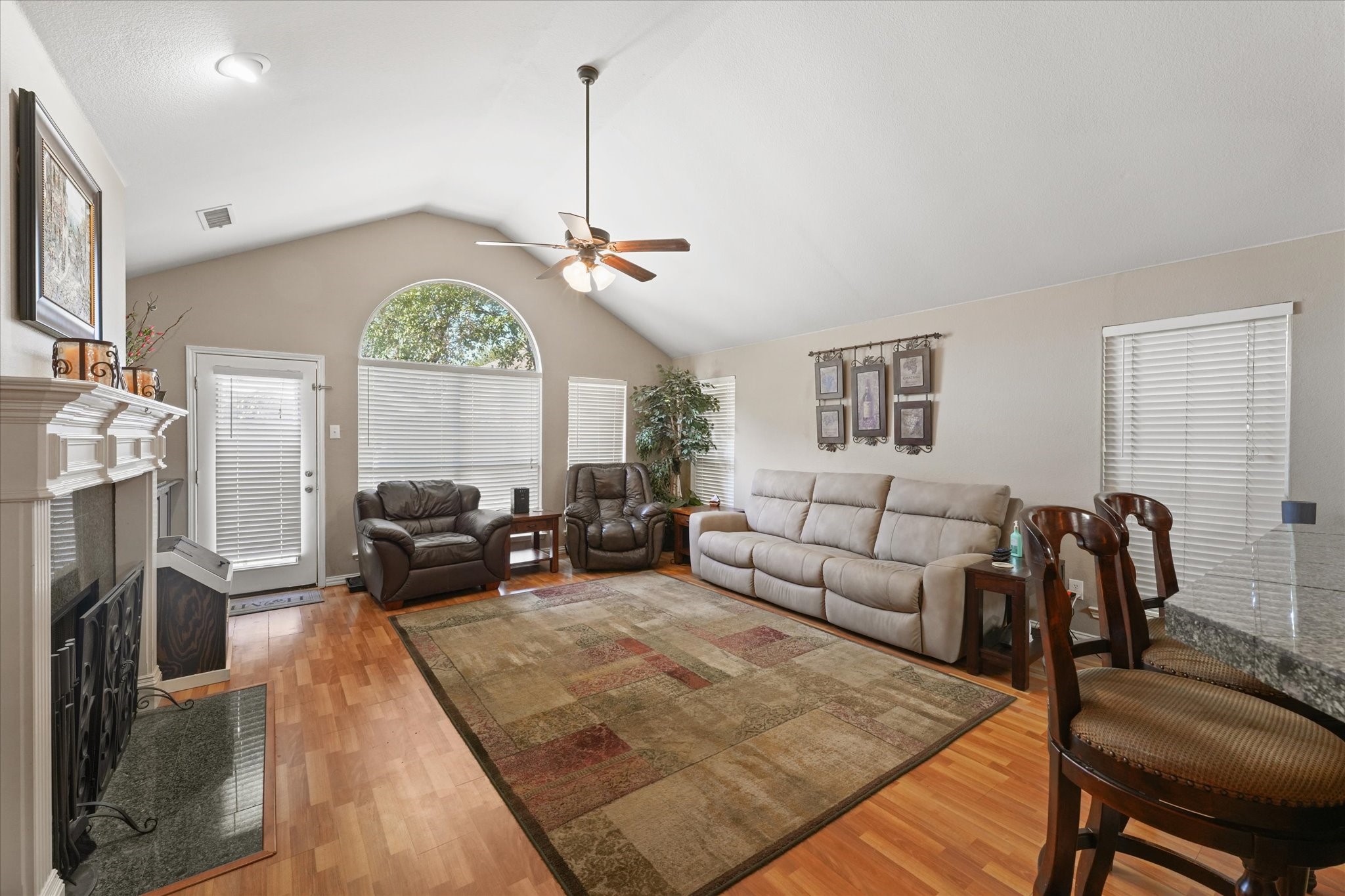 3101 Blake Street Corinth TX 76210