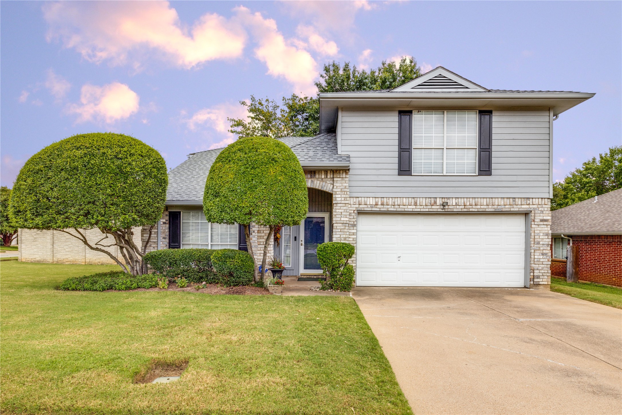 7000 Hawaii Lane Arlington TX 76016