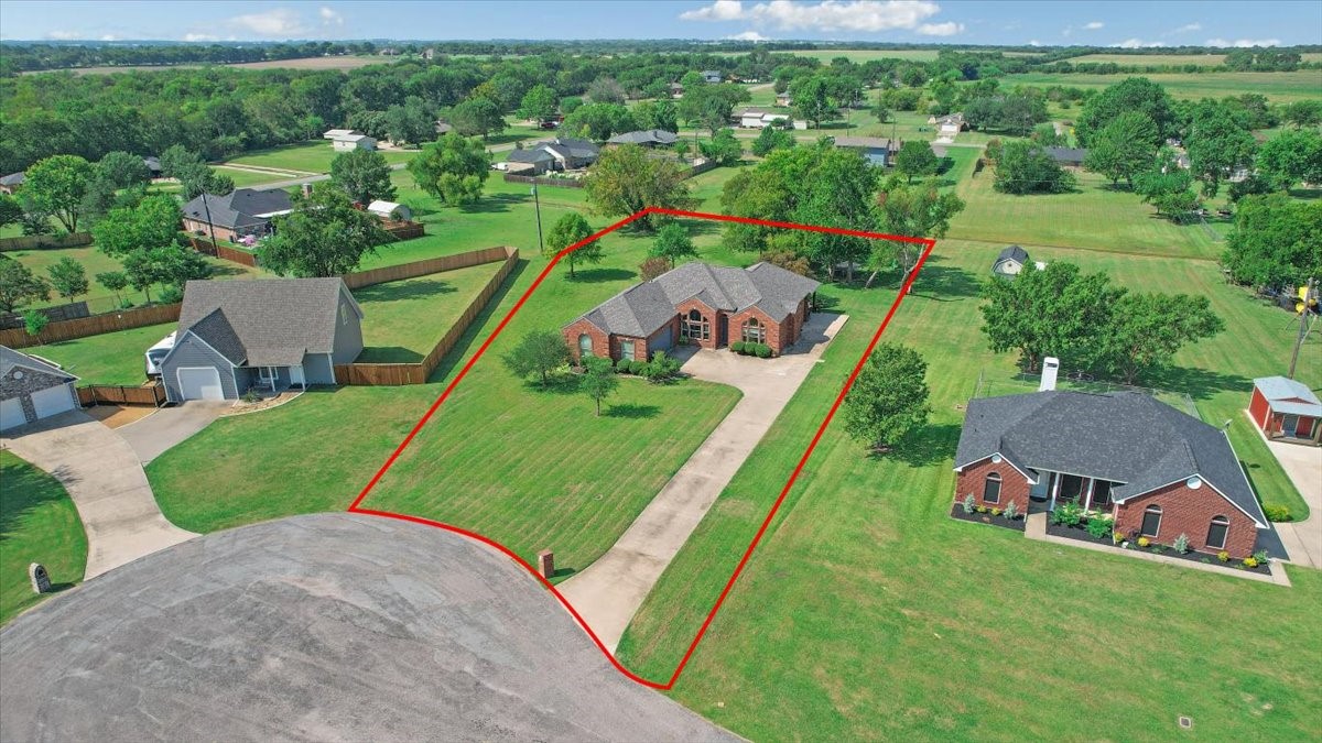 1404 Tejas Drive Sherman TX 75092