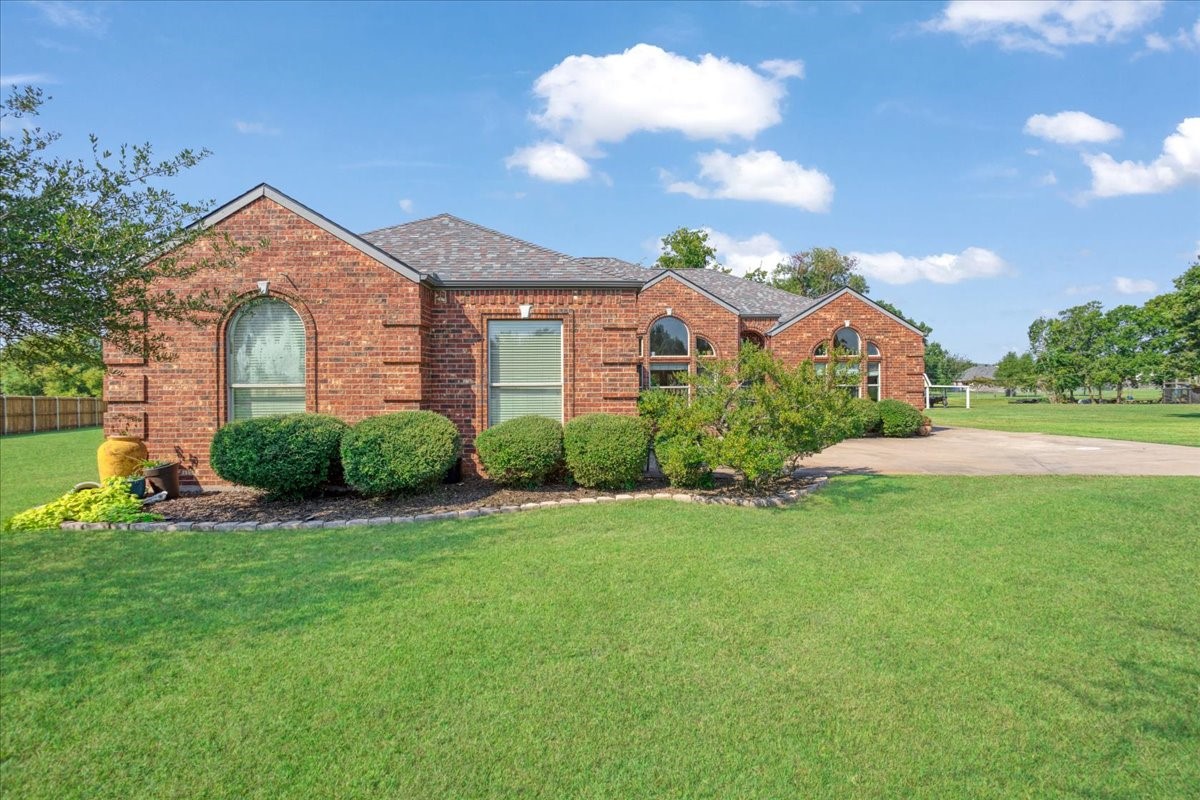 1404 Tejas Drive Sherman TX 75092