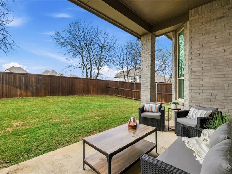 4105 Crossroads Court Oak Point TX 75068