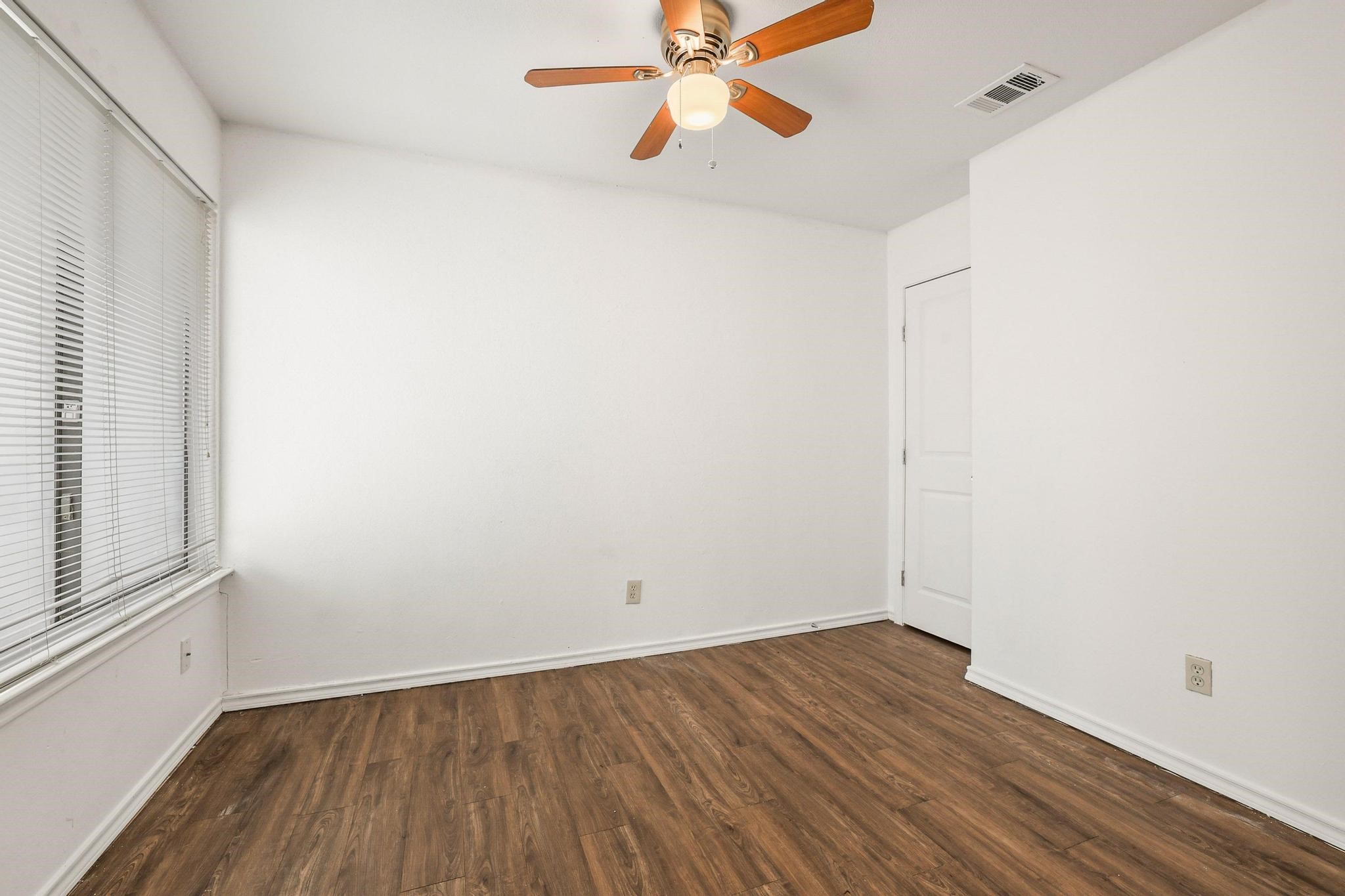 1147 Seneca Place Lewisville TX 75067