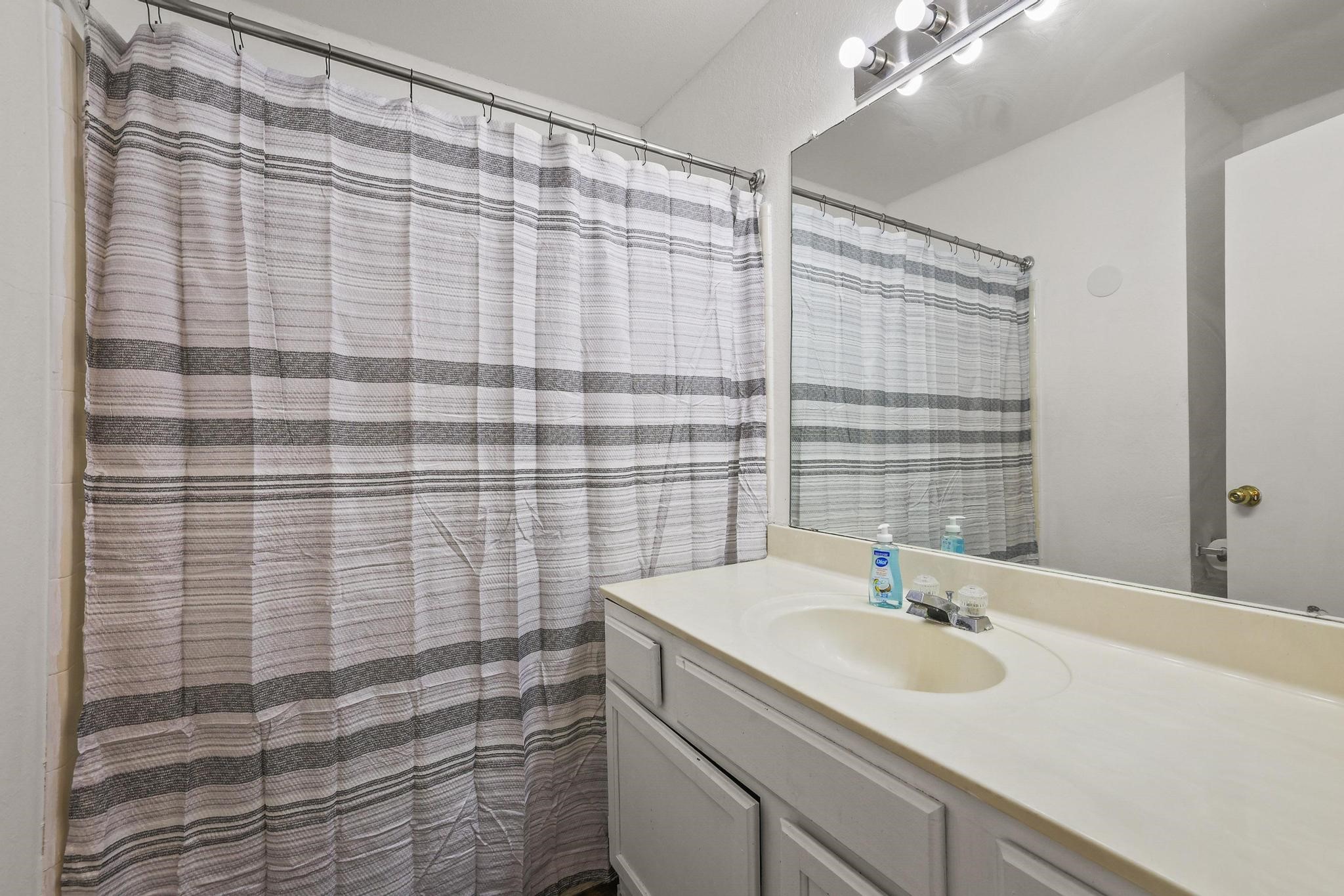 1147 Seneca Place Lewisville TX 75067