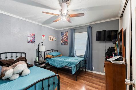 2211 Cloverdale Street Arlington TX 76010