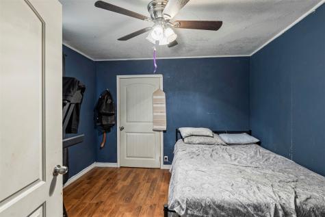 2211 Cloverdale Street Arlington TX 76010