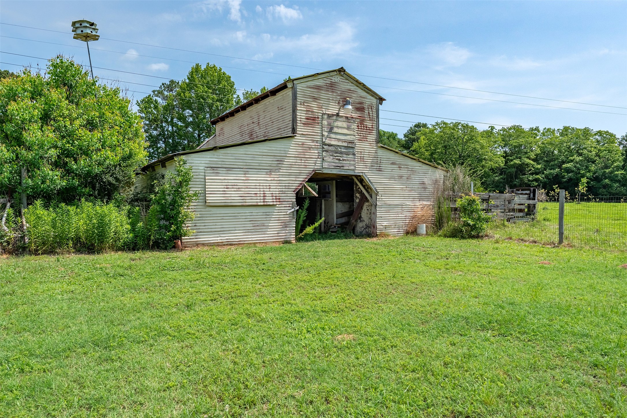 3015 E Us Highway 80 Mineola TX 75773
