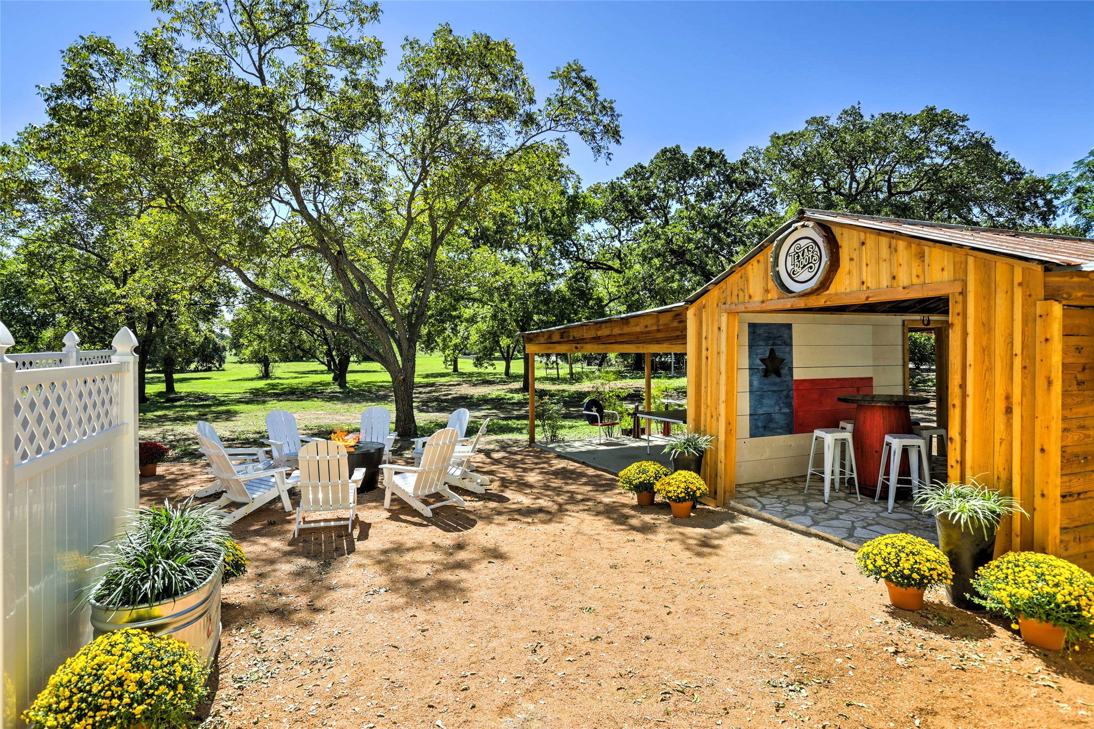 809 E Highway Street Fredericksburg TX 78624