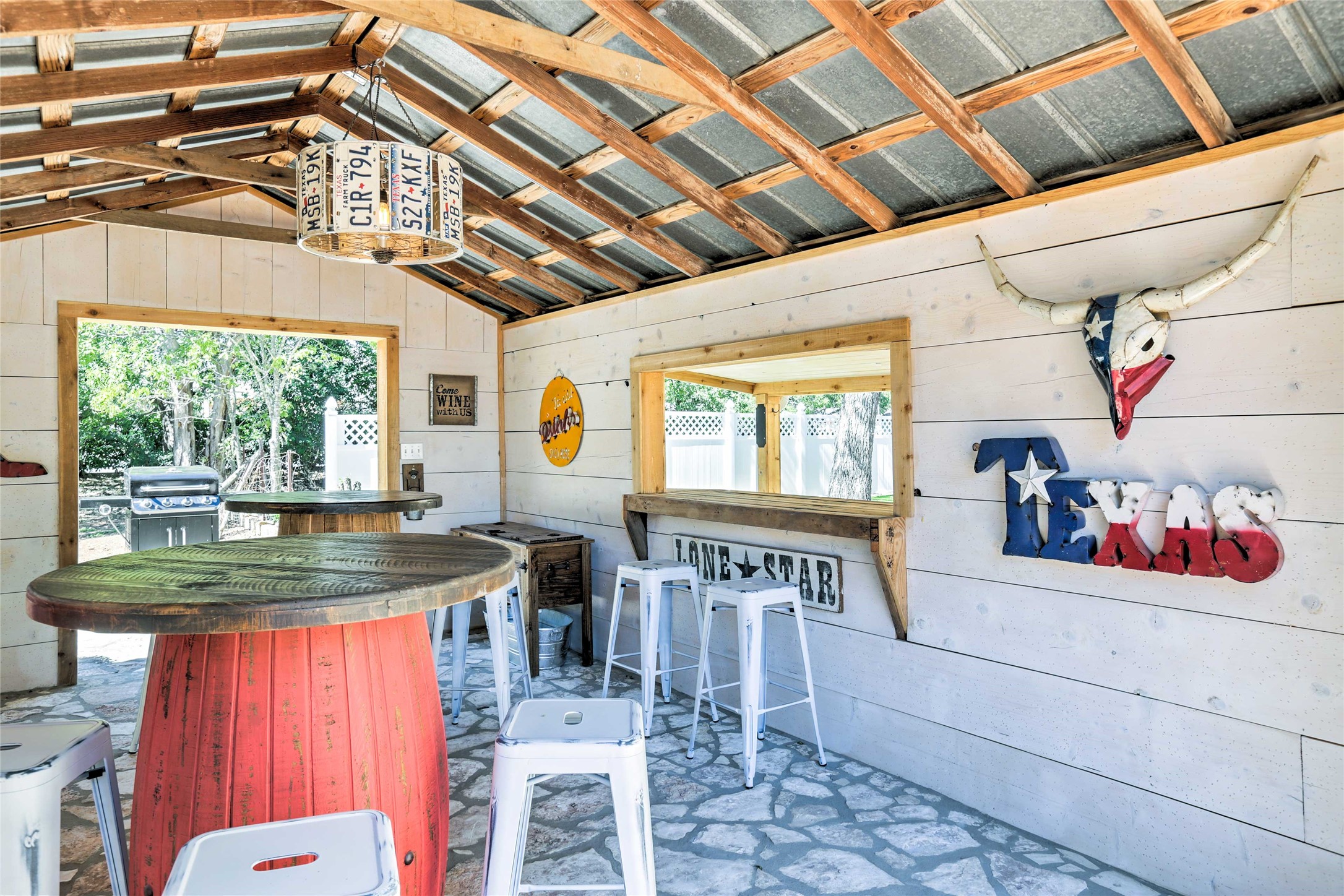 809 E Highway Street Fredericksburg TX 78624