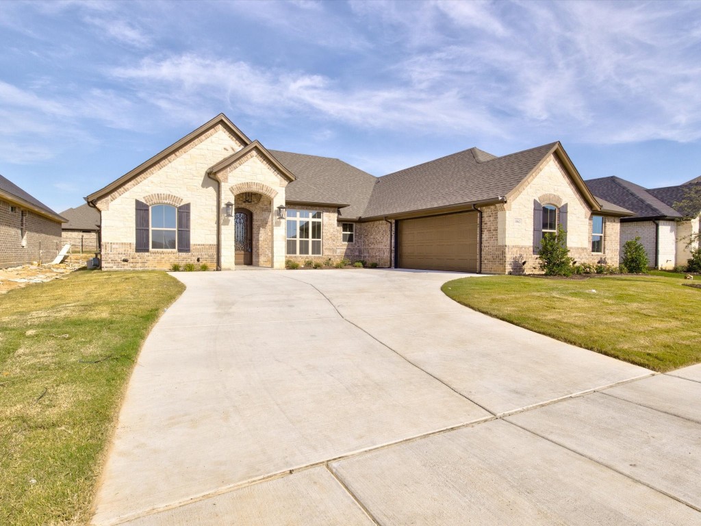 1062 Mickelson Drive Granbury TX 76048